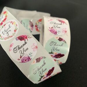 Thank You Sticker Labels 500 labels on roll. 1” Round NWT 4 Floral designs